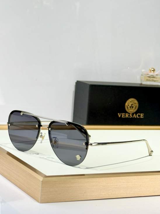 Picture of Versace Sunglasses _SKUfw79165820fw